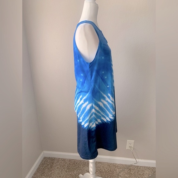 Stylish Blue Tie-Dye Mini Dress - Picture 2 of 4